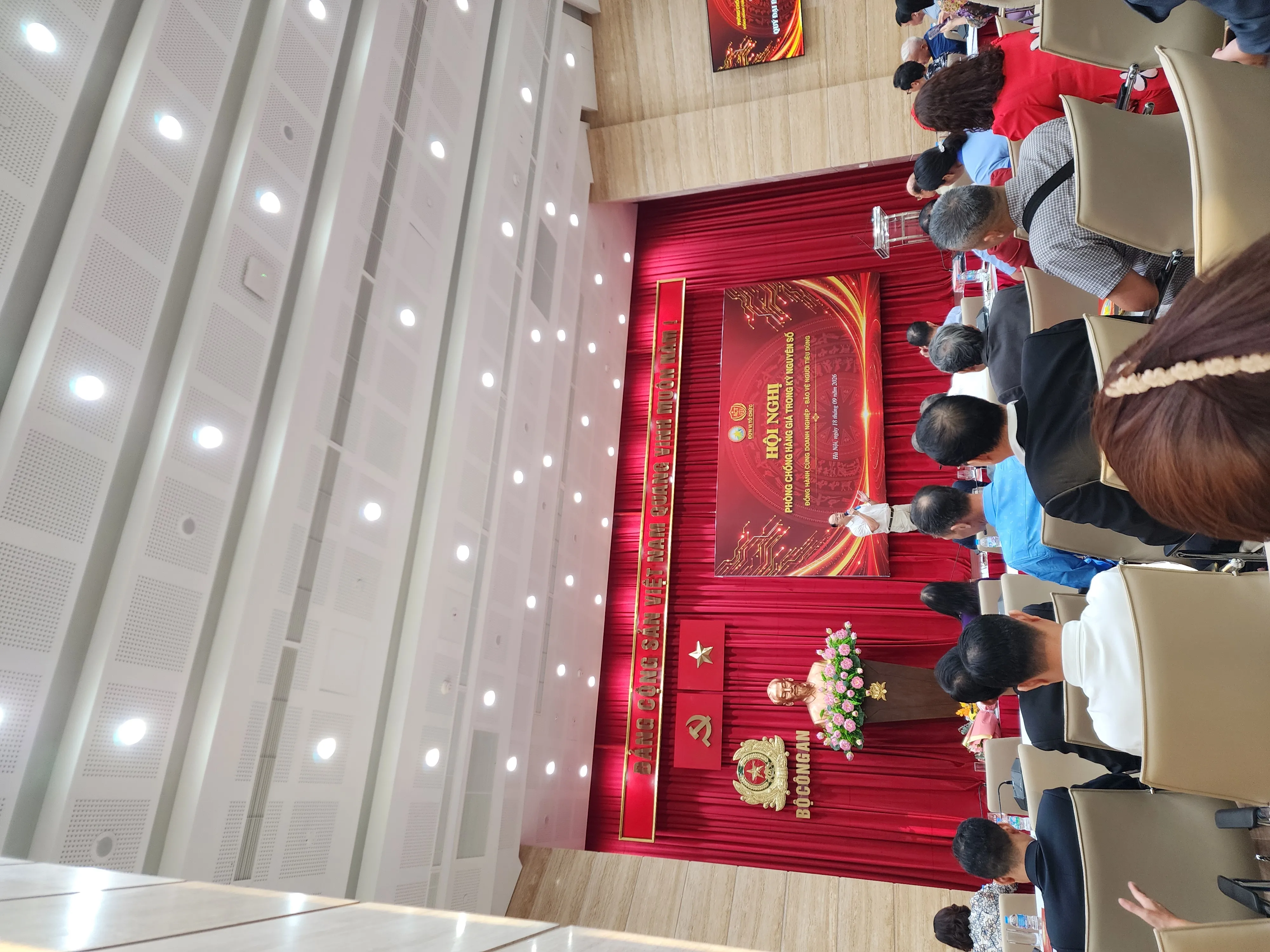 LEGAL INSIGN #05: Hàng giả trong kỷ nguyên mới: Khi pháp luật đã sẵn sàng, doanh nghiệp không thể đứng ngoài